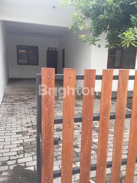 image RUMAH DENGAN HALAMAN LUAS DI JL PP WEDORO WARU SIDOARJO (6)