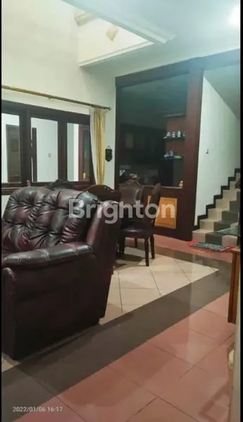 image RUMAH MEWAH 2LANTAI GIRI LOKA BUMI SERPONG DAMAI  NEGOSIABLE (5)