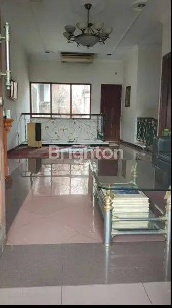 image RUMAH MEWAH 2LANTAI GIRI LOKA BUMI SERPONG DAMAI  NEGOSIABLE (3)