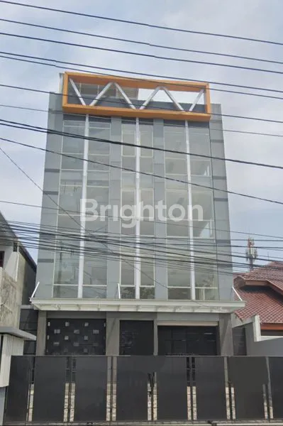 image RUKO 4,5 LANTAI DI SEMARANG TENGAH. SIAP DIPAKAI, LOKASI STRATEGIS (1)