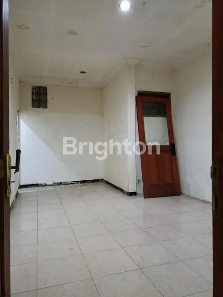 image  PINGGIR JALAN BARATA JAYA, SIAP PAKAI (6)