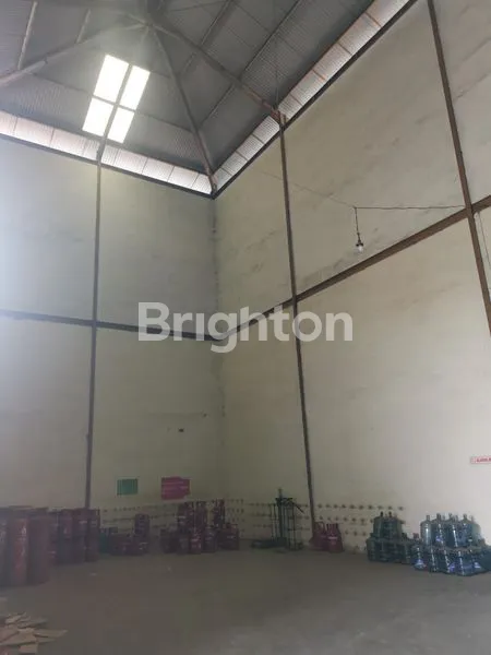 image GEDUNG DI UNGARAN 3 LANTAI DITAMBAH GUDANG (4)