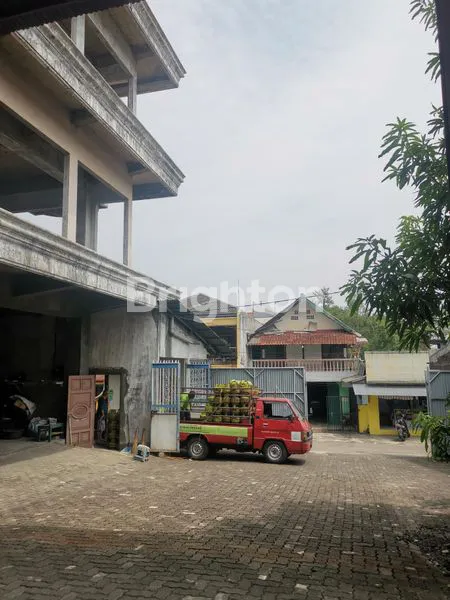 image GEDUNG DI UNGARAN 3 LANTAI DITAMBAH GUDANG (7)