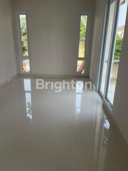 image SIAP HUNI, UNFURNISHED RUMAH HOOK DI CLUSTER KARELIA ,GADING SERPONG, TANGERANG (6)