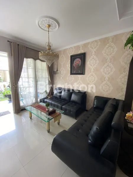 image DI SEWAKAN RUMAH TYPE 2 LANTAI DI PERUMAHAN ALAYA SAMARINDA (2)