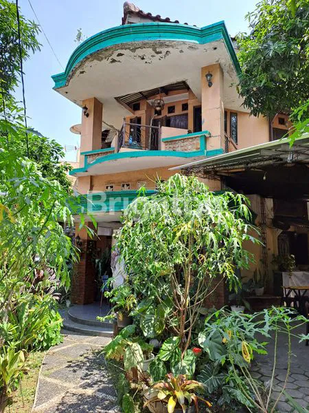 image RUMAH KLASIK 2 1/2 LANTAI PINGGIR JALAN PANDU RAYA BOGOR SANGAT COCOK BUAT  TEMPAT USAHA  (1)