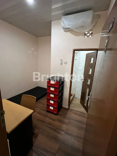 image RUMAH KOST MILENIAL, AKTIF, BARU RENOVASI, 11 KAMAR FULL FURNISHED (3)