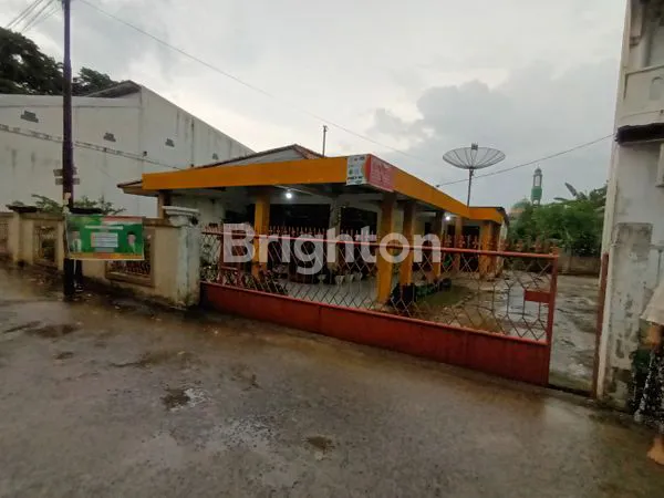 image LOKASI STRATEGIS RAMAI HARGA DI HITUNG TANAH  BONUS RUMAH BESAR (1)