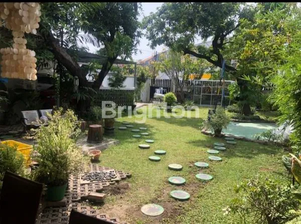 image RUMAH MODERN MINIMALIS 2 LANTAI SIAP HUNI TEMBUS SAMPAI BELAKANG DI MARGOREJO DEKAT  BENDUL MERISI, JEMURSARI, PRAPEN INDAH, BRATANG,AYANI, WONOKROMO (6)