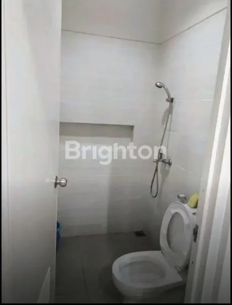 image RUMAH CITRAGRAND COCOK UNTUK KELUARGA KECIL (3)