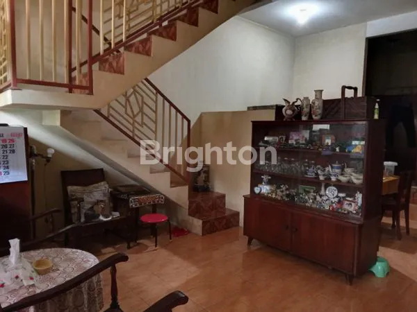 image RUMAH 2 LANTAI ASRI DEKAT STASIUN LENTENG AGUNG & KAMPUS (2)