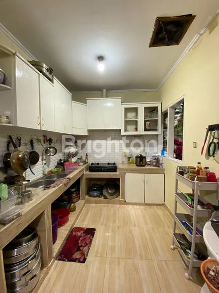 image RUMAH 1 1/2 LANTAI CLUSTER TAMAN (7)