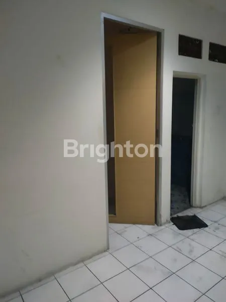 image RUKO DISEWAKAN 2LT - EKS BANK DI SINGOSARI (2)