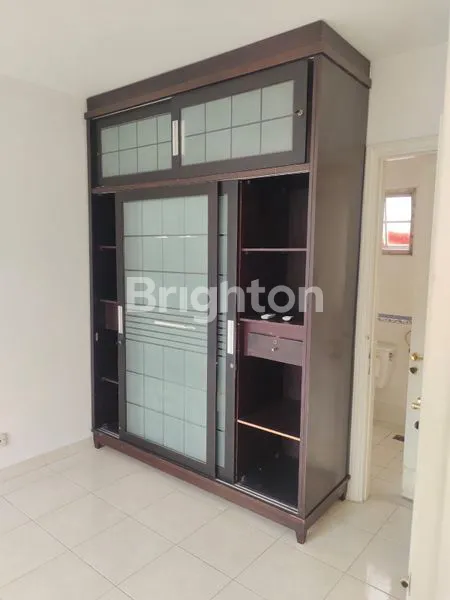 image RUMAH SIAP HUNI DI JL MENTAWAI LKU (7)