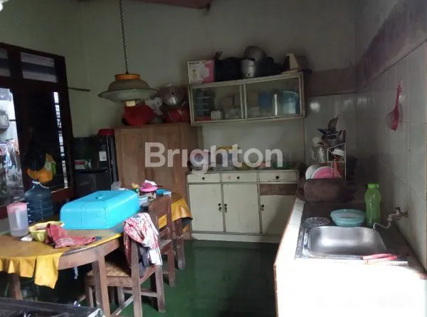 image RUMAH LAMA HALAMAN LUAS STRATEGIS NOL JALAN NASIONAL (2)