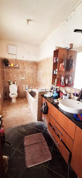 image RUMAH ASRI DAN NYAMAN (6)