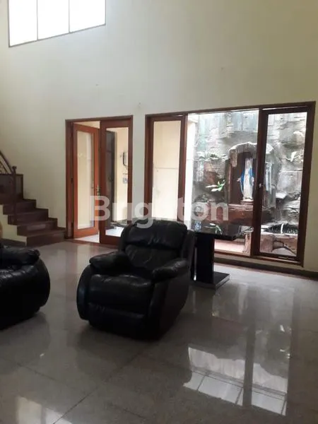 image RUMAH 2 LANTAI SIAP HUNI DEKAT KENJERAN PAKUWON CITY GALAXY MALL (4)