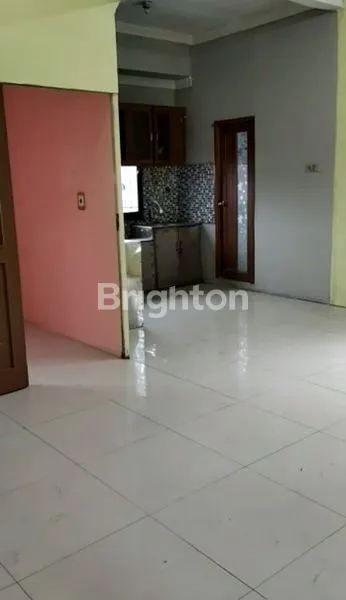 image RUMAH 3 LANTAI DI NGAMPRAH PADALARANG (2)