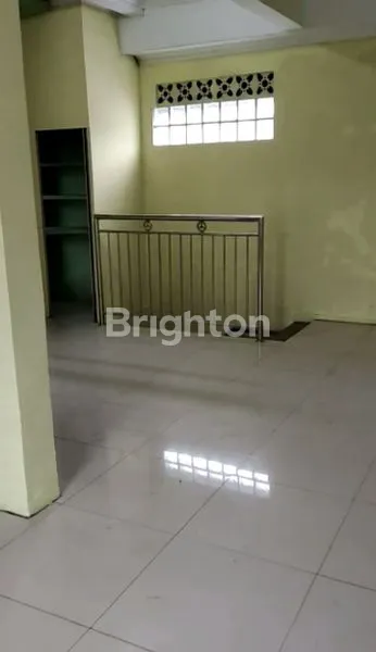 image RUMAH 3 LANTAI DI NGAMPRAH PADALARANG (3)