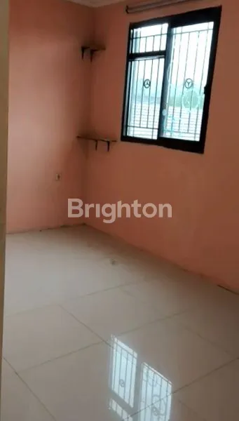 image RUMAH 3 LANTAI DI NGAMPRAH PADALARANG (5)