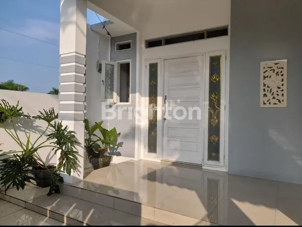 image RUMAH 2 LANTAI CANTIK  CITRA RAYA TAMAN TELAGA (2)