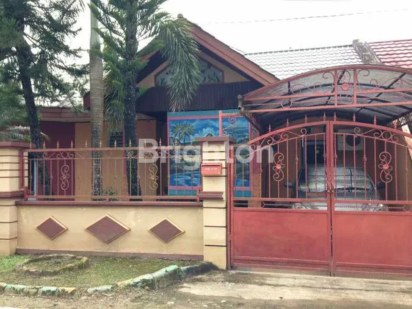 image JUAL RUMAH TERMURAH TENGAH KOTA JL. PM NOOR PERUMAHAN BUMI SEMPAJA KOTA SAMARINDA (2)
