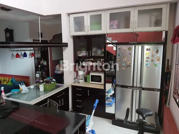 image RUMAH MEWAH 2½ LANTAI SEMI FURNISHED -  SAYAP  PASTEUR (4)