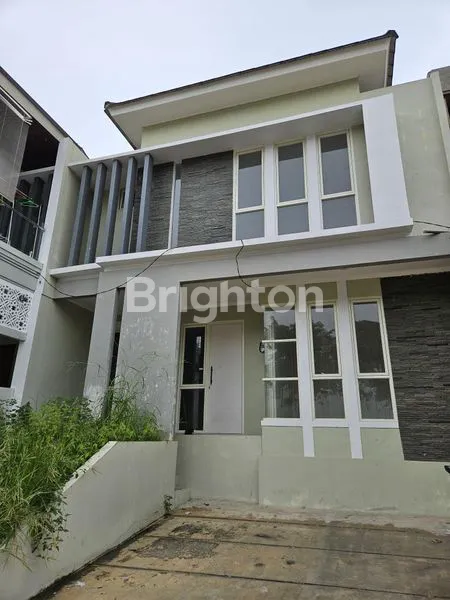 image DISEWAKAN RUMAH REGENCY DE ROYALE (1)