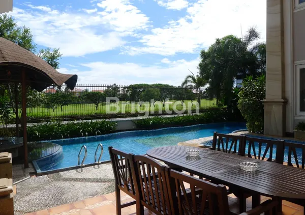 image RUMAH MEWAH  GRAHA FAMILI SURABAYA BARAT (2)