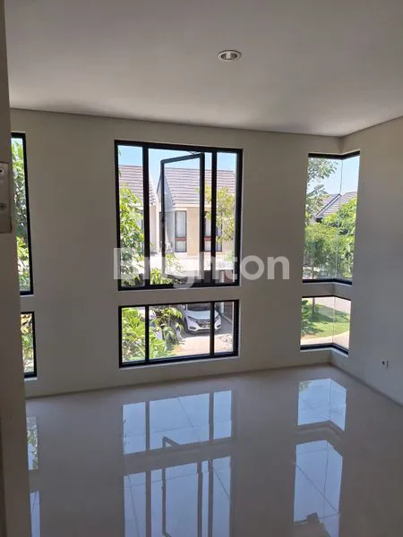 image NORTHWEST LAKE 2 LT (6)