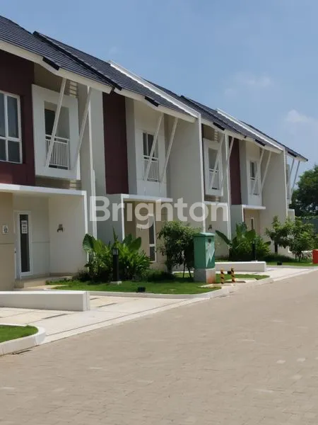 RUMAH MINIMALIS 2 LANTAI SUMARECON KARAWANG