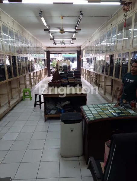 image RUKO 2 1/2 TINGKAT STRATEGIS DI PUSAT KOTA PERDANGANGAN (2)