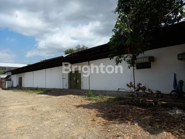 image SEWA GUDANG LUAS TULUNGAGUNG. AKSES TRAILER. KONTAINER. TRONTON (5)