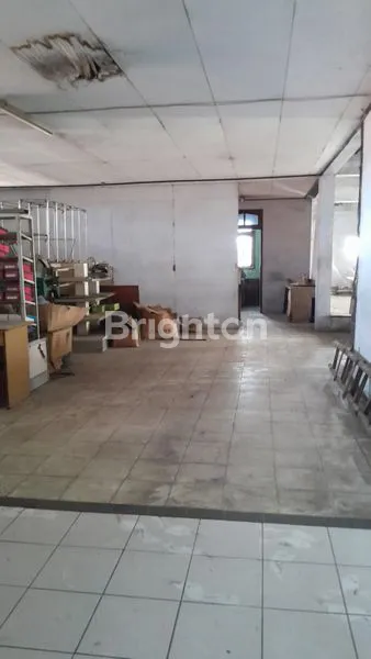 image GUDANG DAN KANTOR STRATEGIS DI PINGGIR  JALAN UTAMA SALATIGA (2)