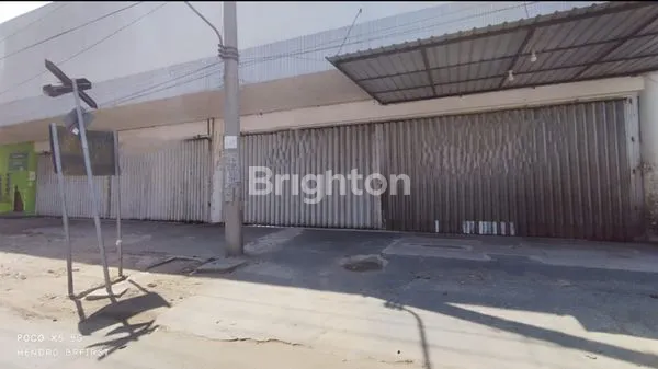 image AREA USAHA LEBAR 28 METER COCOK UNTUK CAFE, SHOWROOM KANTORAN DI TENGAH KOTA KEDIRI (1)