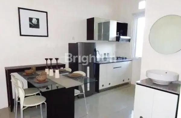 image SUKOLILO DIAN REGENCY FULL FURNITURE SIAP HUNI 2 DEKAT ITS, PAKUWON CITY  (2)