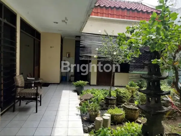 image RUMAH TERAWAT SIAP HUNI DI DHARMAHUSADA, LOKASI STRATEGIS (8)