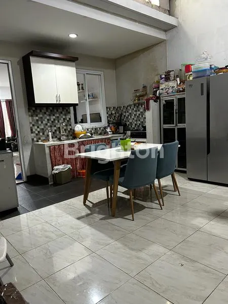 image RUMAH 2 LANTAI DI CHERRY FIELD DEKAT DENGAN TOL BUAH BATU (3)