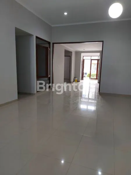 image RUMAH CANTIK TERAWAT 2 LANTAI DI CHERRY FIELD DEKAT DENGAN UNIVERSITAS TELKOM (3)