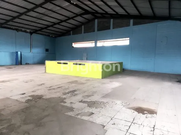 image GUDANG MAINROAD AMIR MAHMUD CIMAHI TENGAH (1)