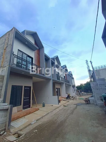 image RUMAH CANTIK ROYAL CIJAGO (7)