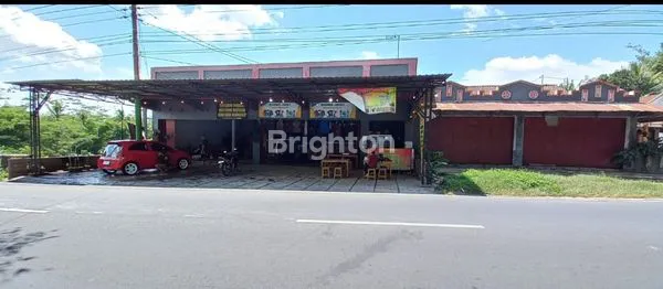 RUMAH PINGGIR JALAN RAYA BANDONGAN MAGELANG