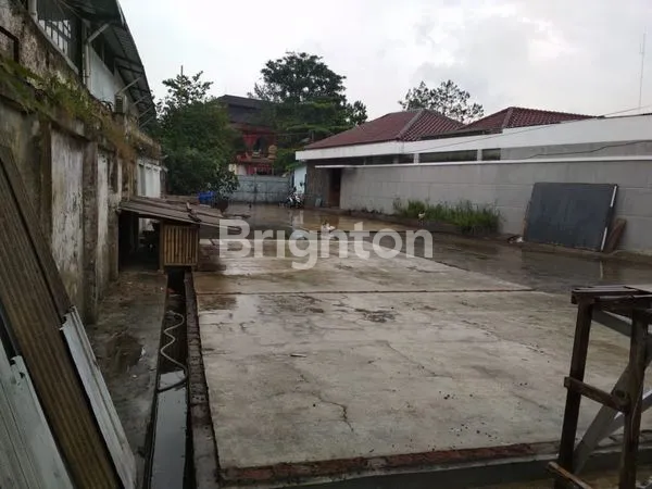 image GUDANG DI TENGAH KOTA BANDUNG DEKAT DENGAN TOL PASIRKOJA (4)