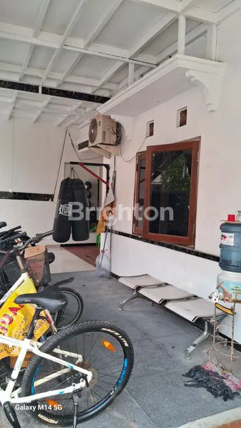 image RUMAH HOOK 2 LT DI WISMA MUKTI SURABAYA LOKASI STRATEGIS  (2)