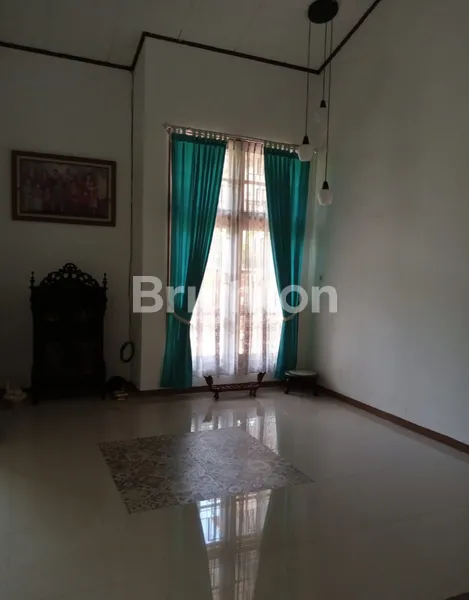 image RUMAH NOL JALAN SARONOJIWO PRAPEN DEKAT RAYA JEMURSARI, UBAYA (5)