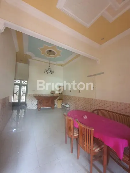 image RUMAH LINGKUNGAN NYAMAN, DEKAT RSUD, COCOK UNTUK KOST / RUMAH DINAS / RUMAH TINGGAL. (1)