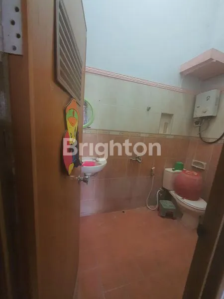 image RUMAH LINGKUNGAN NYAMAN, DEKAT RSUD, COCOK UNTUK KOST / RUMAH DINAS / RUMAH TINGGAL. (4)