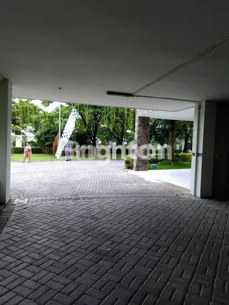 image RUMAH MUNGIL 3 LANTAI DI NOTREDAM, WISATA BUKIT MAS 2, SIAP HUNI (4)