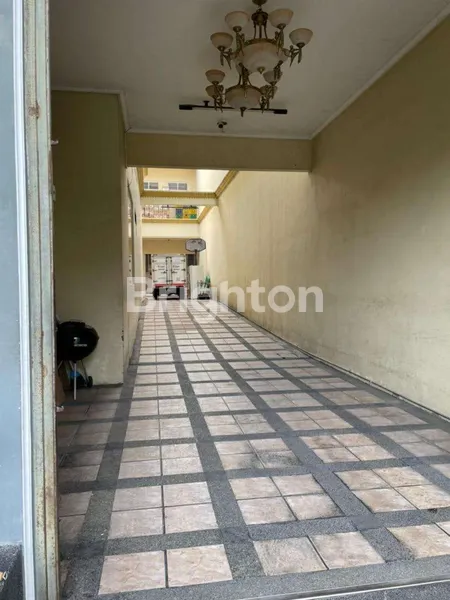 image MEWAH 2 LANTAI KAWASAN ELITE DHARMAHUSADA DEKAT GALAXY MALL, KERTAJAYA (5)