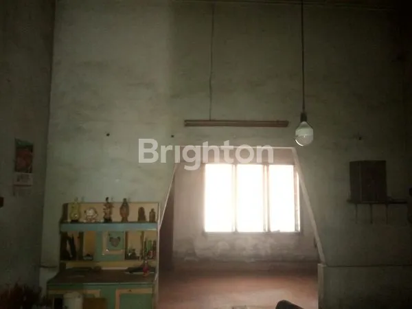 image RUMAH KUNO PINGGIR JALAN POROS PASURUAN (6)